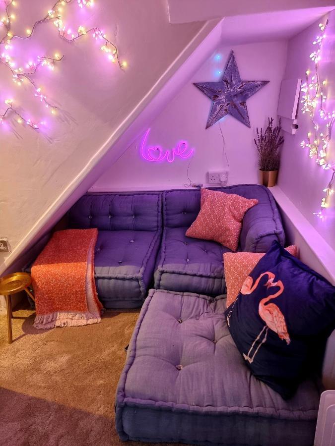 Quirky Seaside Family Cottage Walk To The Waves! Hove Exterior foto